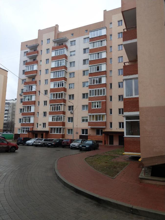 Однокімнатна Квартира В Новобудові По Мельника Rivne Exterior foto